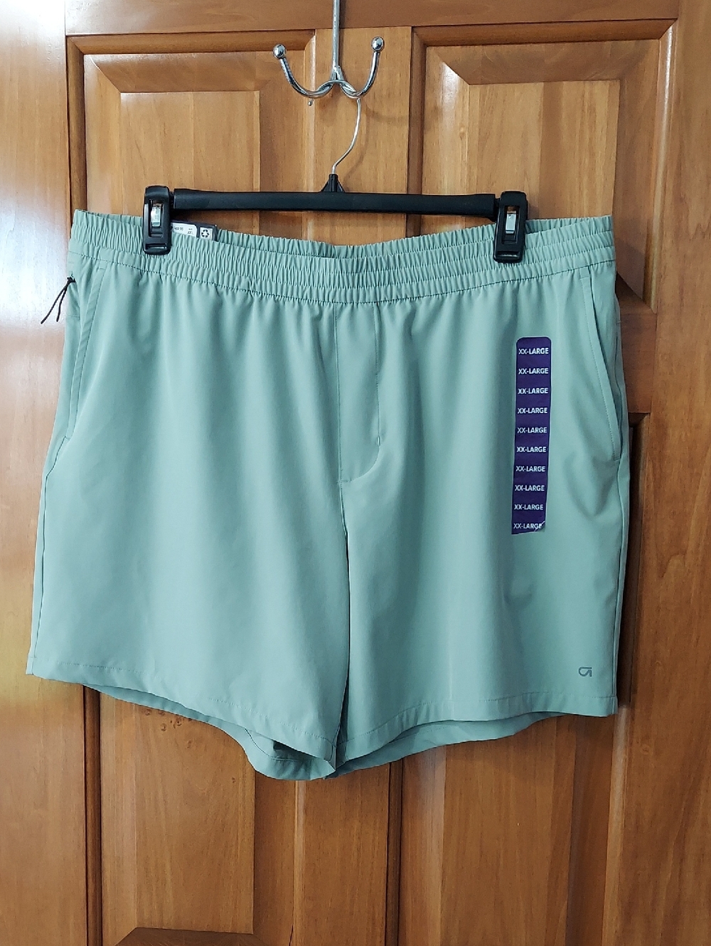 🆕 Gap Fit Movement Soft Athletic Activewear Shorts with Logo, 3 Pockets, NEW